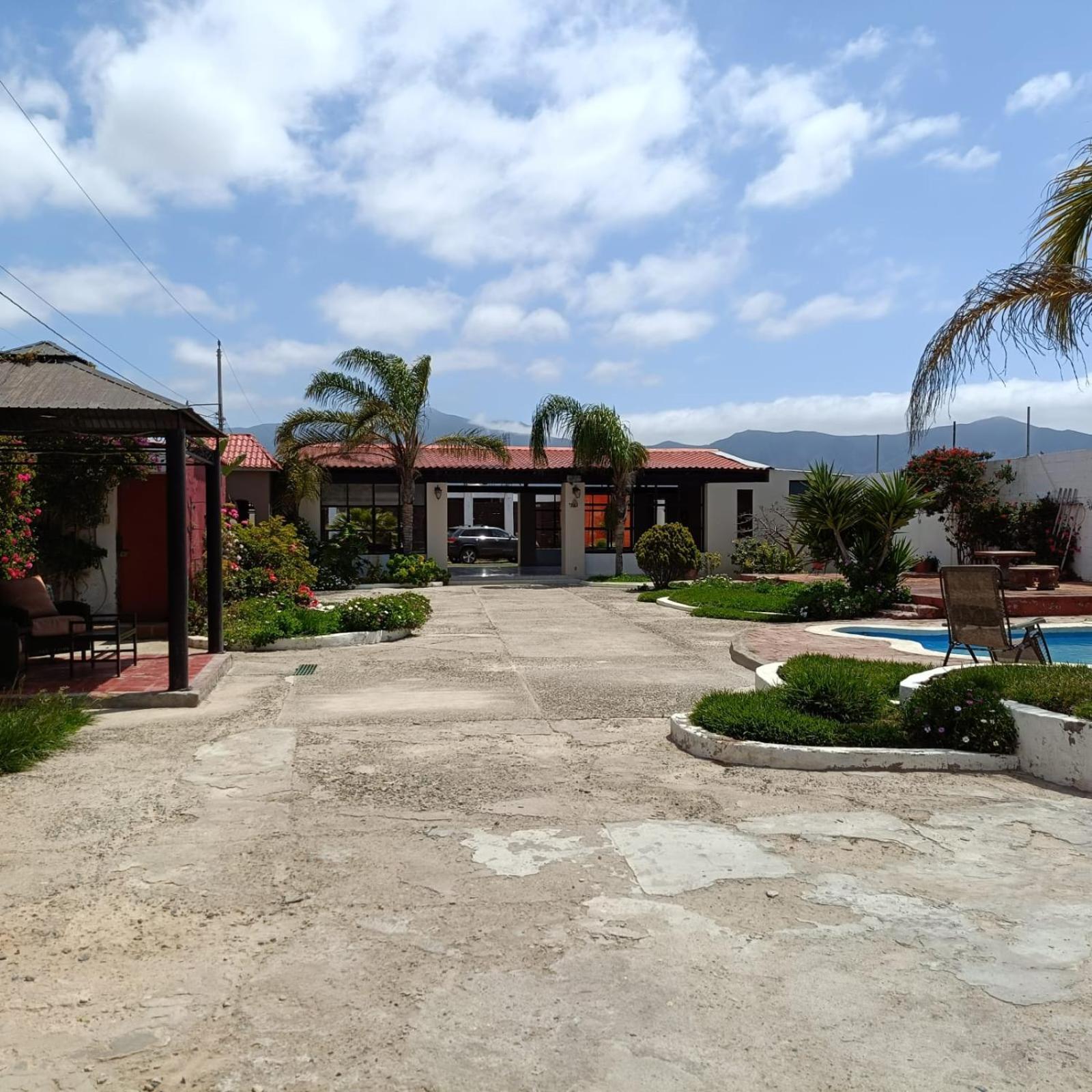 Quinta La Toscana 恩塞纳达港 外观 照片